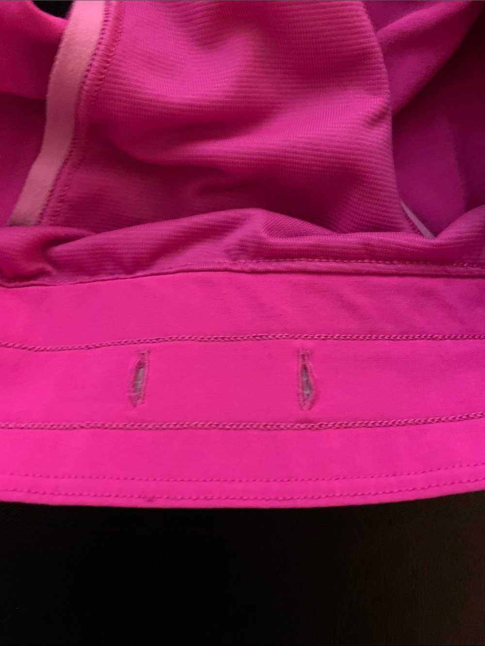 Lululemon Ripened Raspberry LR Hotty Hot
Sz 10, flaws pictured - Picture 3 of 7